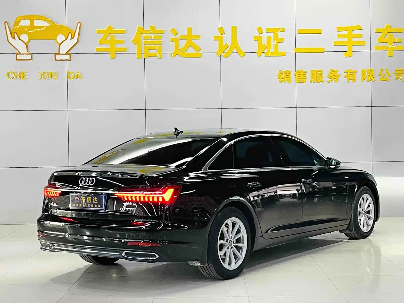 Audi A6L 2019 40 TFSI Luxury Elegance фото 3