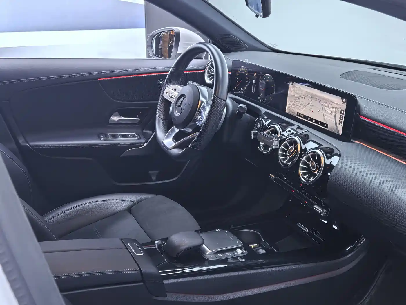 Mercedes-Benz A-Class 2023 A 200 L Fashion фото 13