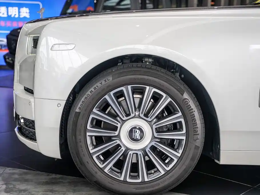Фото 6 - Rolls-Royce Phantom
