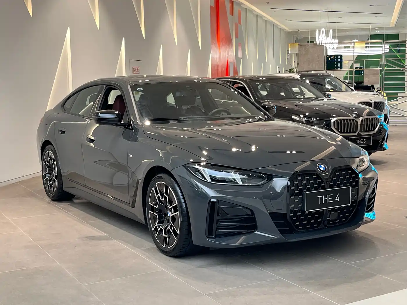 BMW 4 Series 2024 430i Gran Coupe M Sport Shadowline Package фото 3