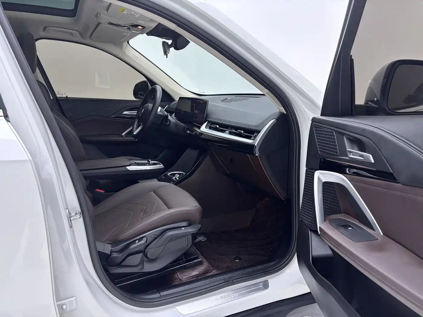 BMW X1 2023 sDrive20Li X Design Package фото 19