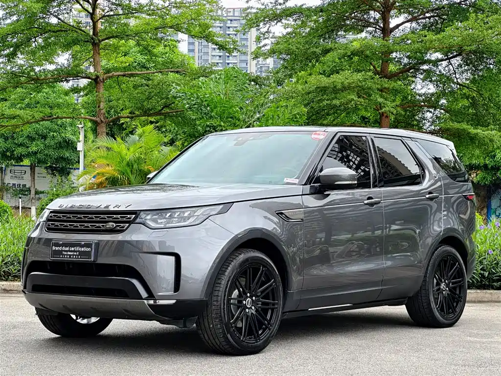 Land Rover Discovery 2017 3.0 SC V6 S фото 2