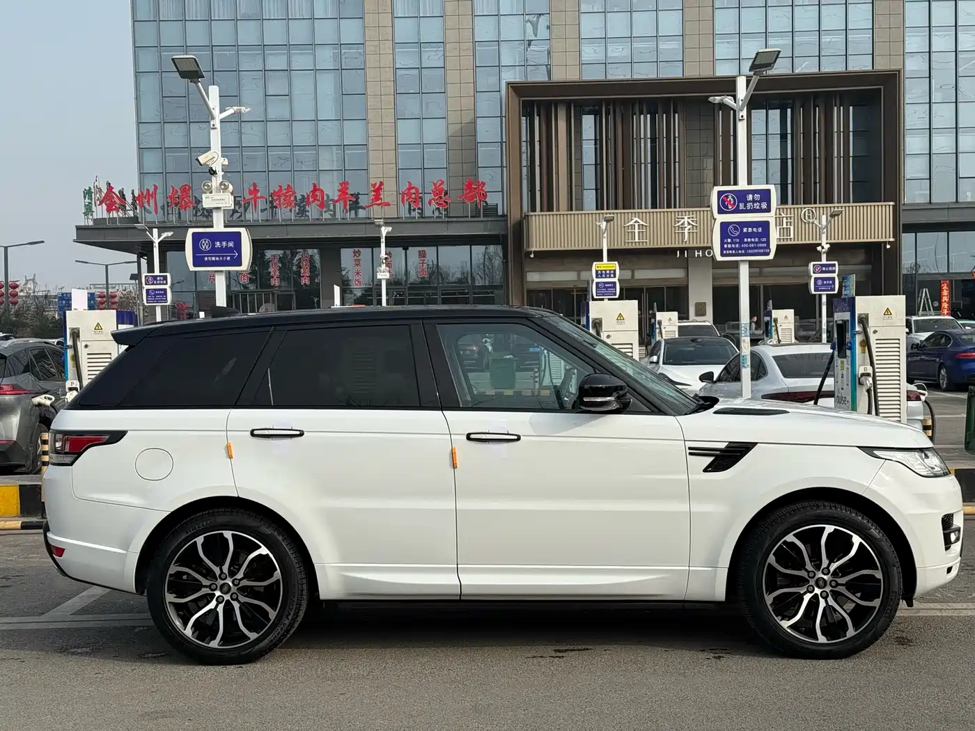 Land Rover Range Rover Sport 2017 3.0 SC V6 HSE DYNAMIC фото 13