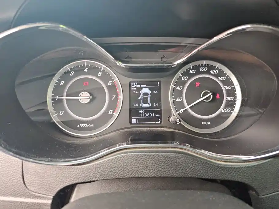 Baojun 560 2015 2015 1.8L Manual Luxury