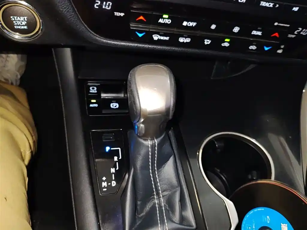 Lexus RX 2016 300 2WD Elite Edition (China V) фото 14