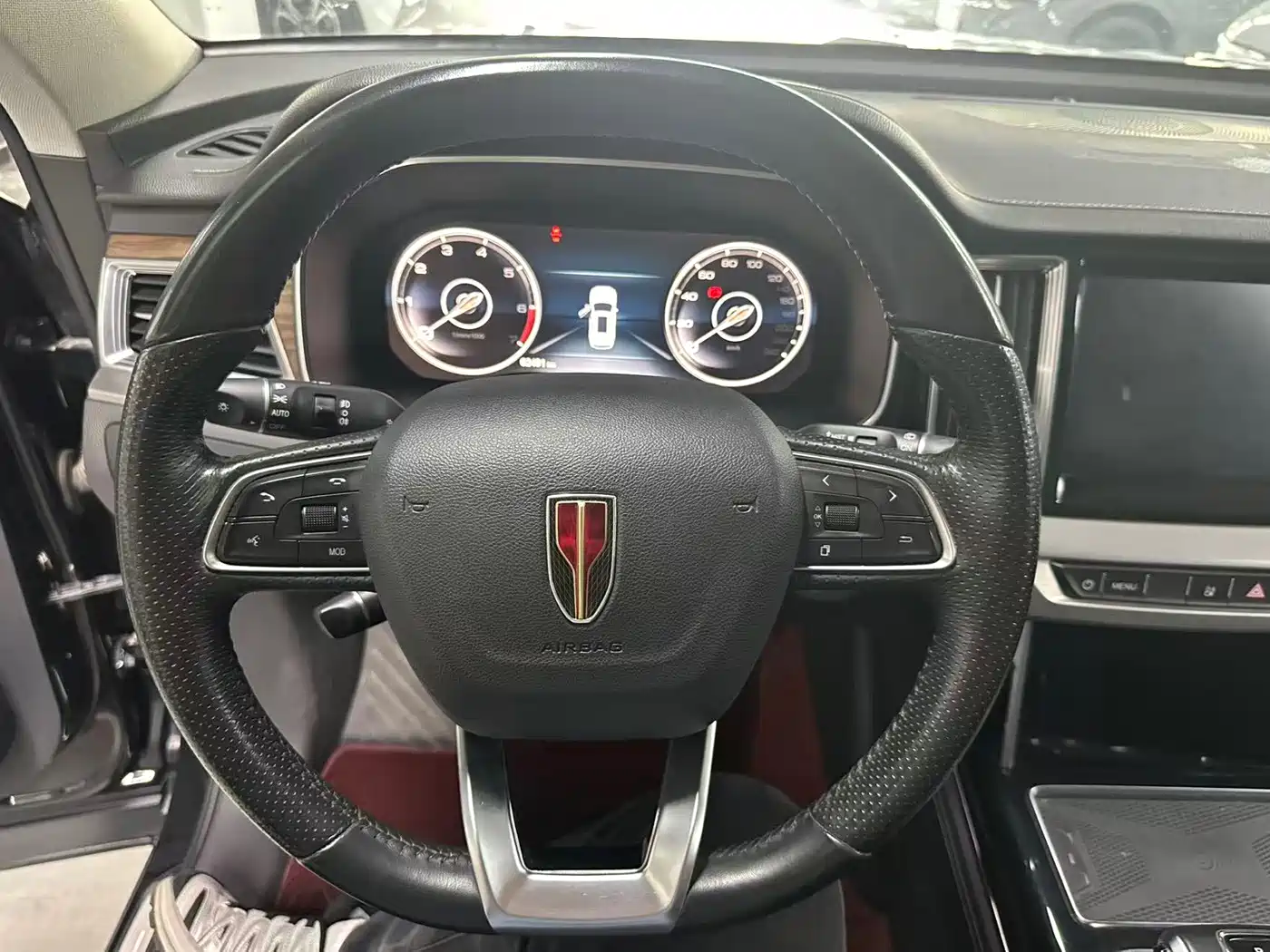 Hongqi HS7 2023 2022 2.0T DCT 2WD ZhiLian QiXiang Edition 5-seater