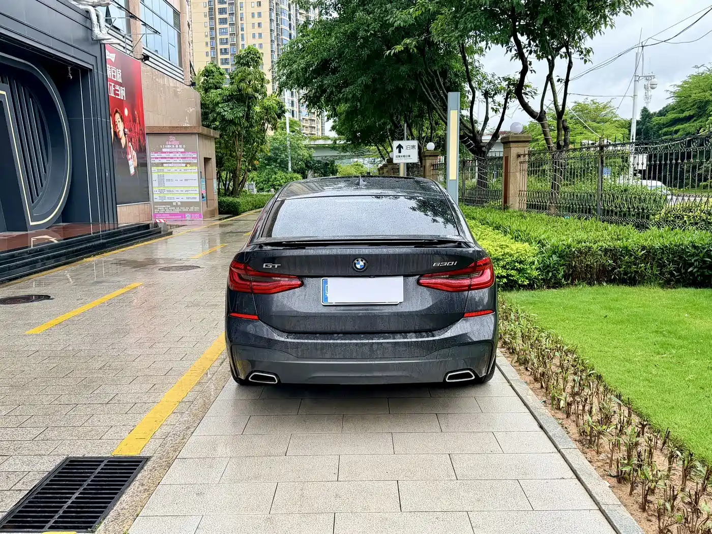 BMW 6 Series GT 2020 630i M Sport Package фото 5