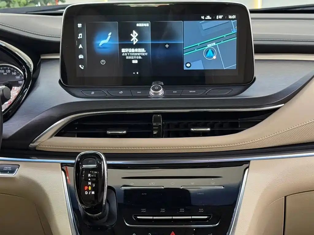 Buick GL8 2023 Land Business Class Premium фото 9