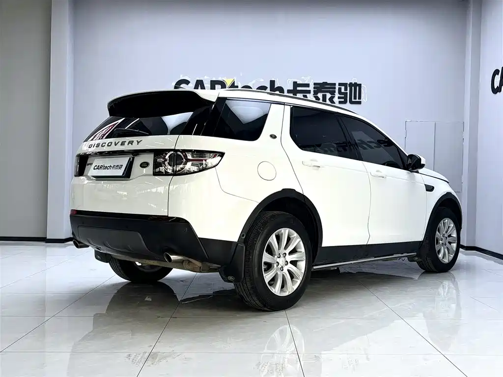 Land Rover Discovery Sport 2019 240PS SE Edition China VI фото 5