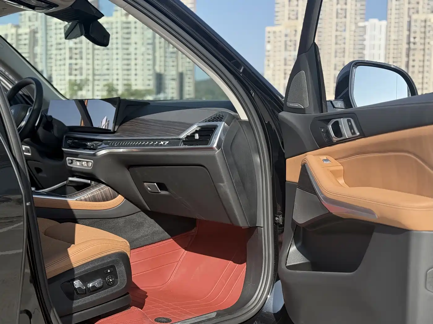 BMW X7 2023 xDrive40i Leading Luxury Package фото 7