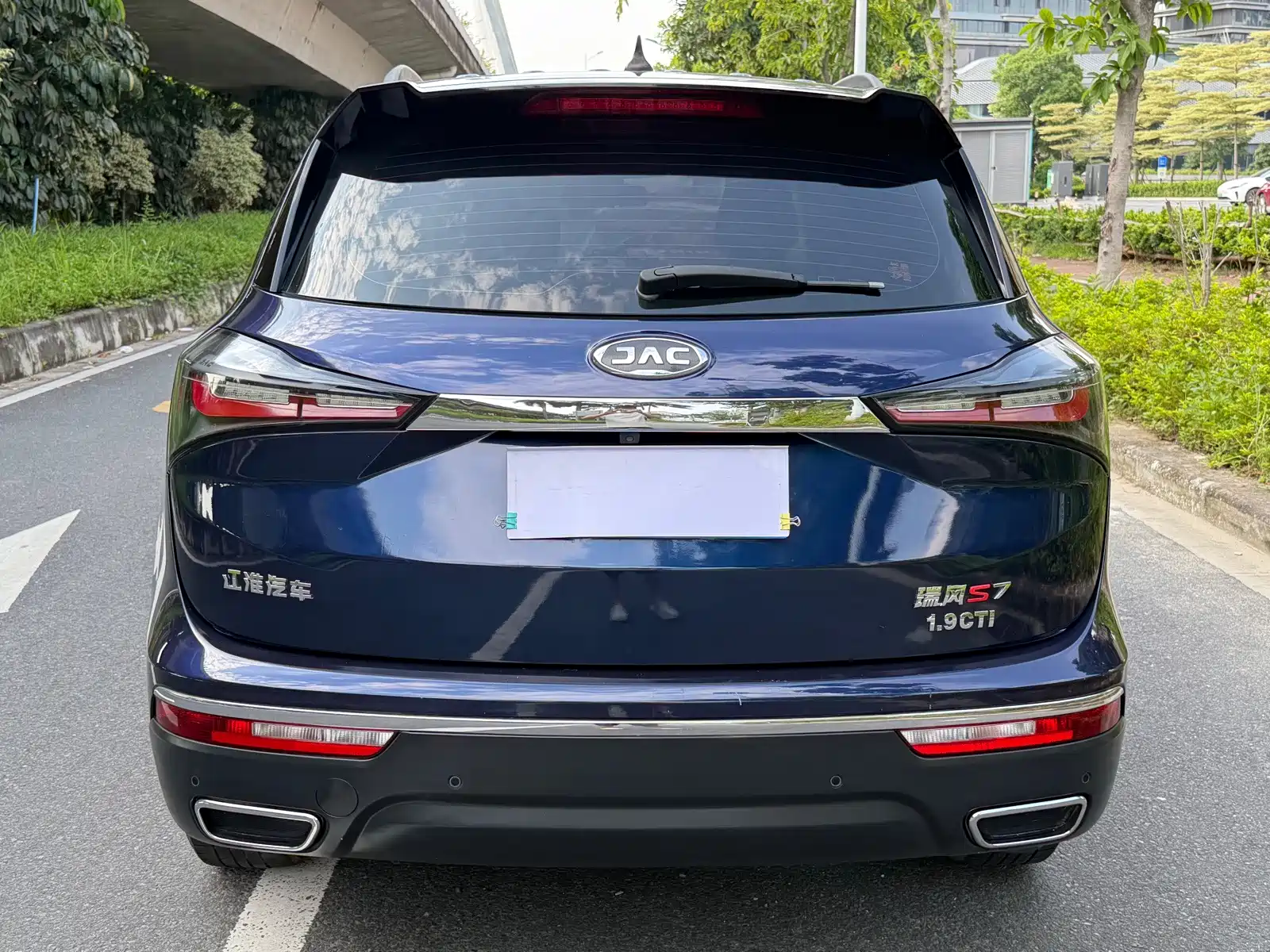 Фото 16 - JAC Refine S7