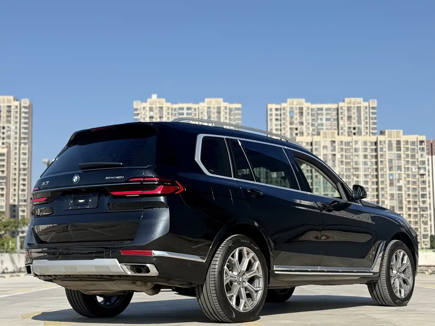 BMW X7 2023 xDrive40i Leading Luxury Package фото 12