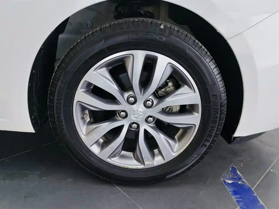 Buick Excelle 2019 18T Auto Connected Elite China VI фото 6