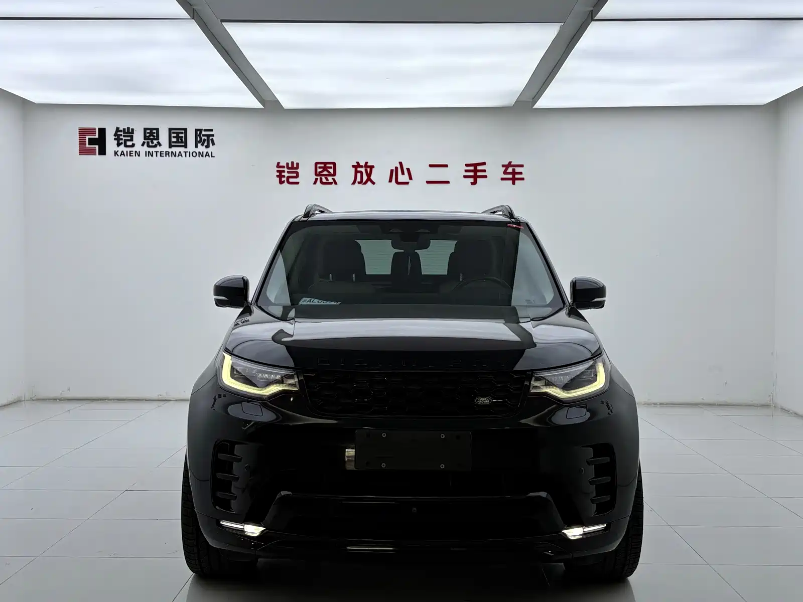 Фото 22 - Land Rover Discovery
