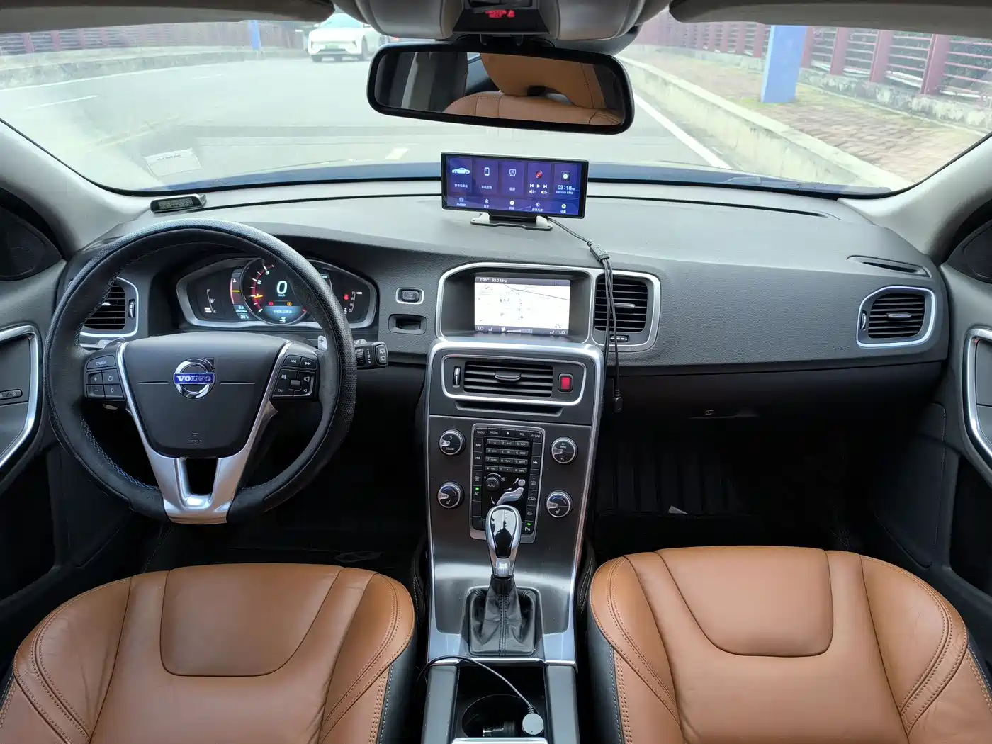 Volvo V60 2014 2014 Model Year Facelift T5 Inscription