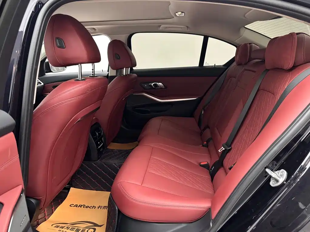 BMW 3 Series 2026 2026 330Li M Sport Shadowline Package