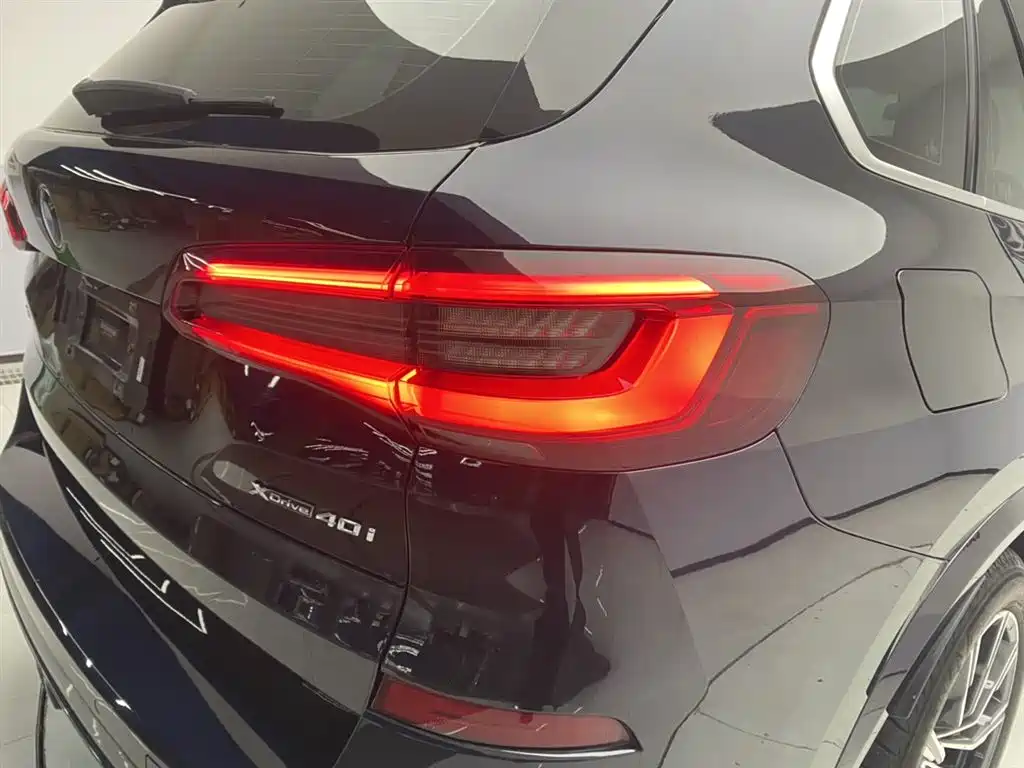 BMW X5 (Import) 2019 xDrive40i M Sport Package фото 10