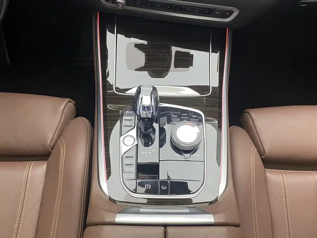 BMW X5 (Import) 2019 xDrive40i M Sport Package фото 20