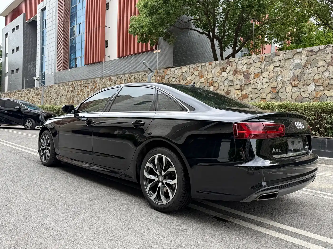 Audi A6L 2018 30th Anniversary 35 TFSI Fashion фото 22