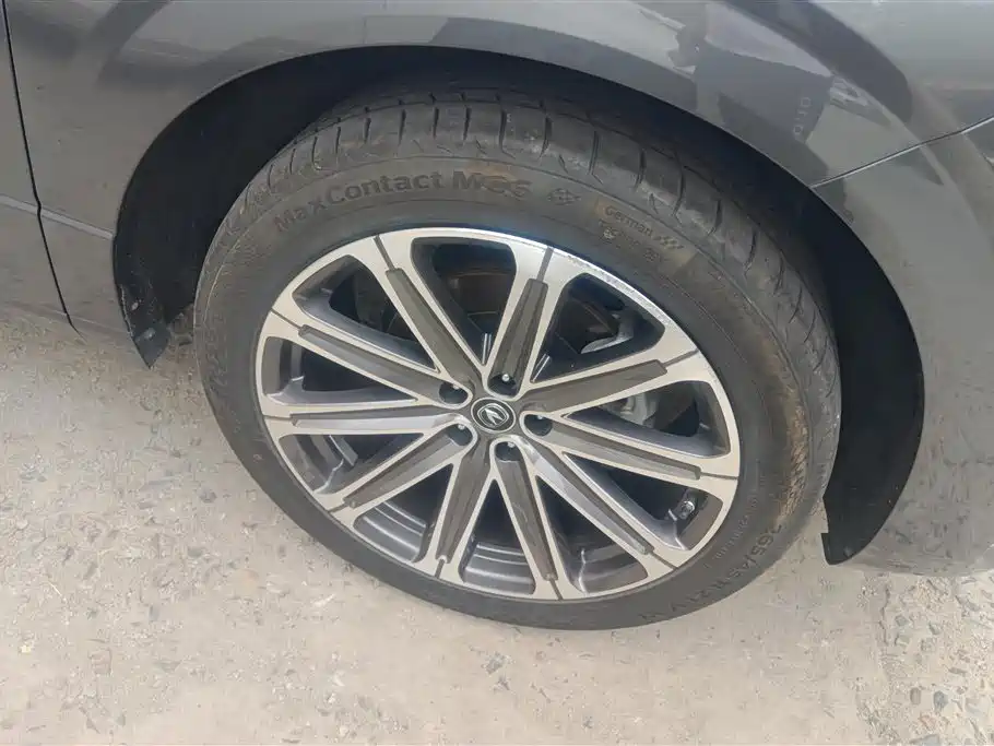 CHANGAN UNI-K
