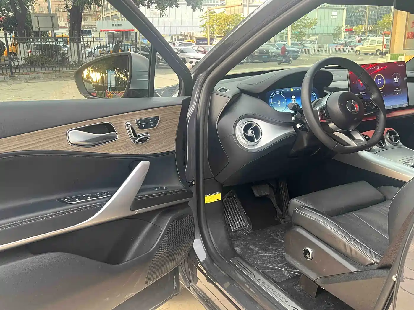 Denza X 2021 2020 Model PHEV Flagship Edition