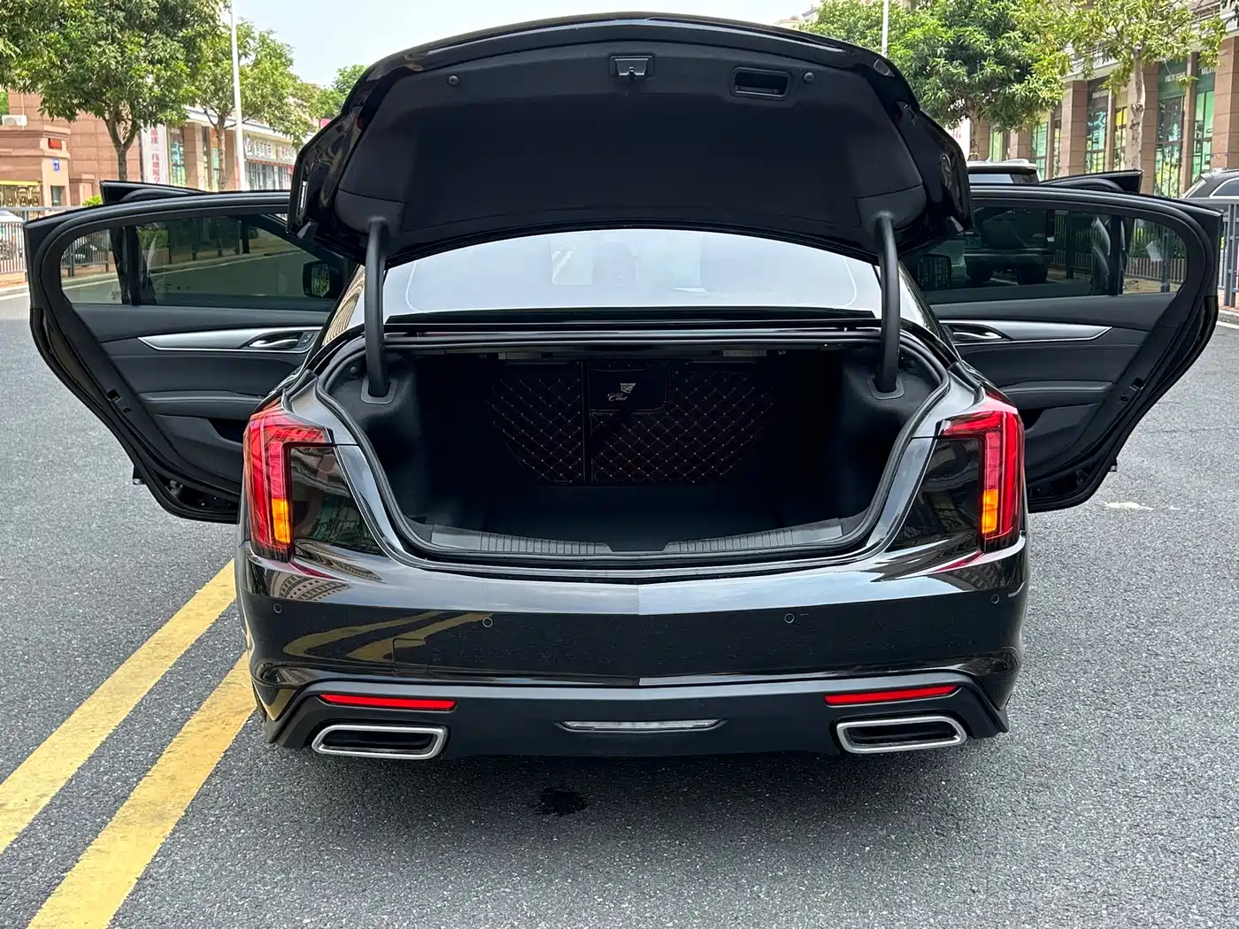 Cadillac CT5 2024 28T Luxury Model Pro фото 33