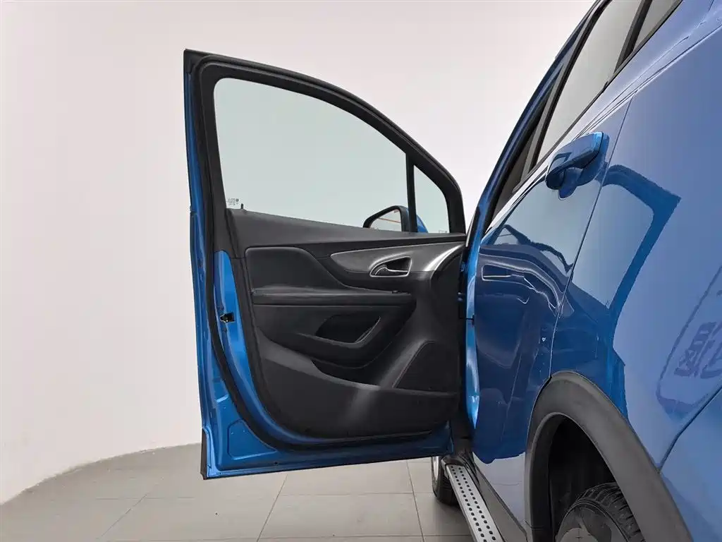 Buick Encore 2015 1.4T Automatic 2WD Urban Elite фото 8