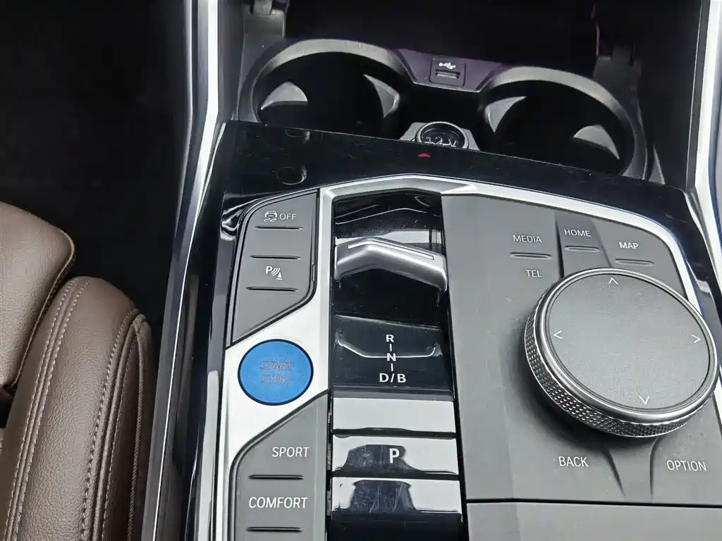 BMW i3 2022 eDrive 35 L фото 13
