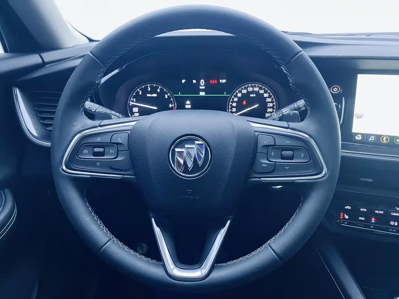 Buick Envision S 2022 Envision S 552T 2WD Luxury фото 13