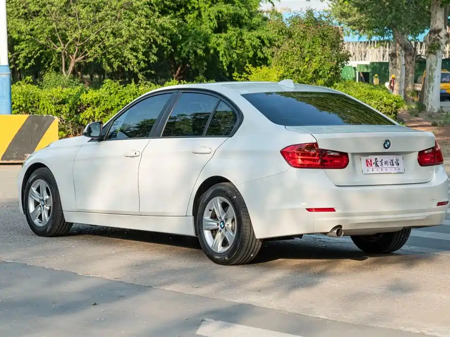BMW 3 Series 2014 320i Fashion фото 3