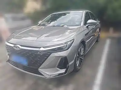 Chery Arrizo 8
