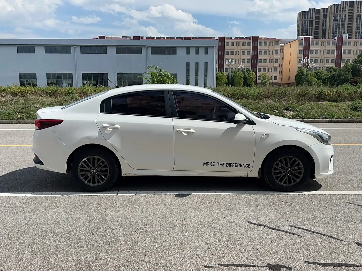 Kia K2 2017 Sedan 1.4L AT GLS фото 4