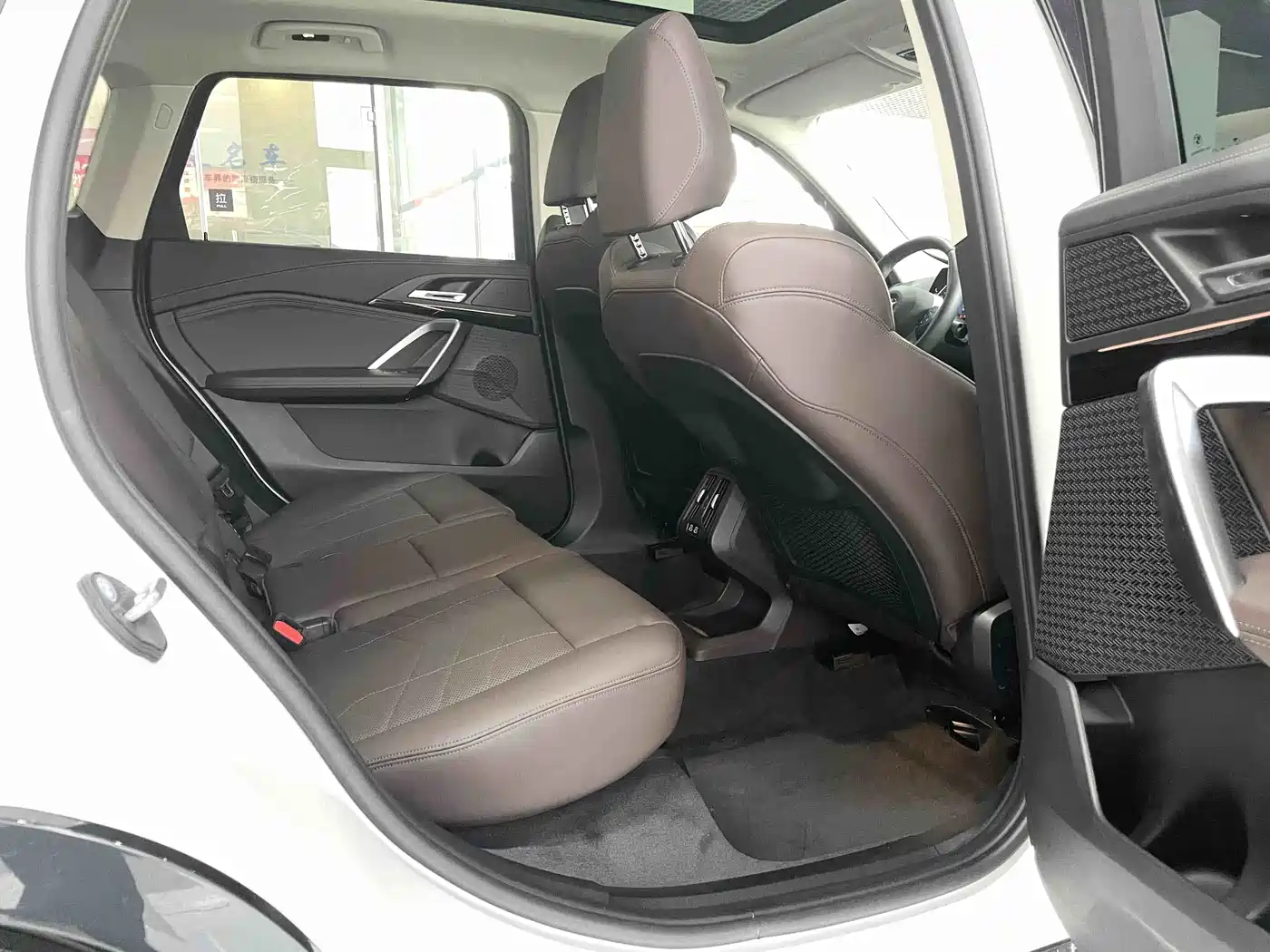 BMW X1 2023 sDrive20Li X Design Package фото 11