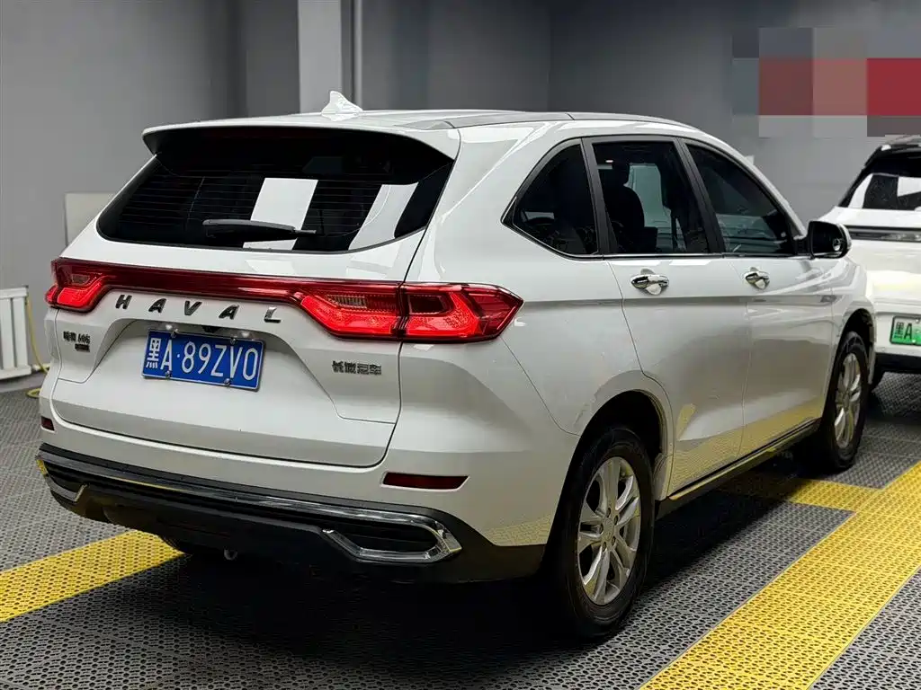 Haval M6 2021 PLUS 1.5T DCT Comfort фото 14