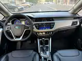 Фото 5 - Geely Vision X3
