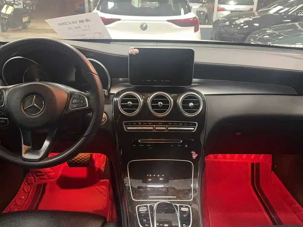 Mercedes-Benz GLC 2017 GLC 260 4MATIC Luxury фото 12