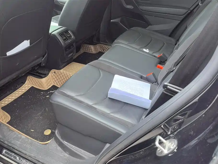 Volkswagen Tiguan L 2021 330TSI Automatic 2WD Smart фото 11