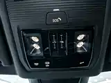 صورة 18 - Volkswagen Tiguan L