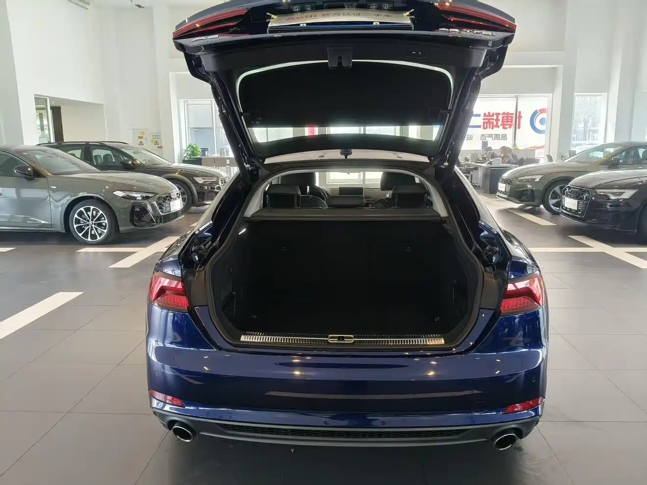 Audi A5 (Import) 2019 Sportback 45 TFSI Fashion фото 9