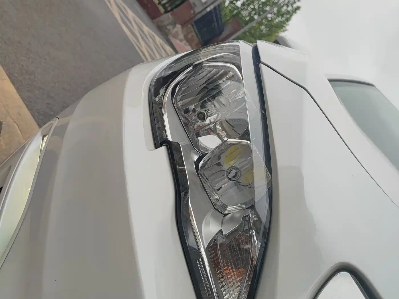 Peugeot 408 2014 1.8L Manual Leading Edition фото 14