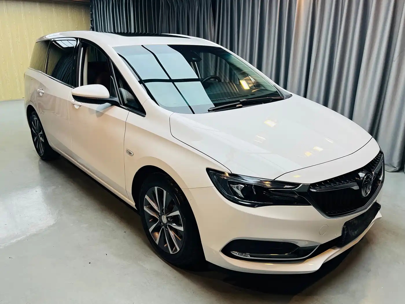 Buick GL6 2019 Model 18T 6-Seater Connected Premium Version China V фото 3