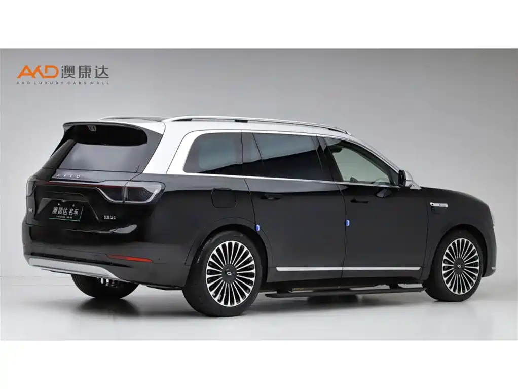 AITO Wenjie AITO M9 2025 Extended Range Ultra 52kWh 6-Seater фото 3