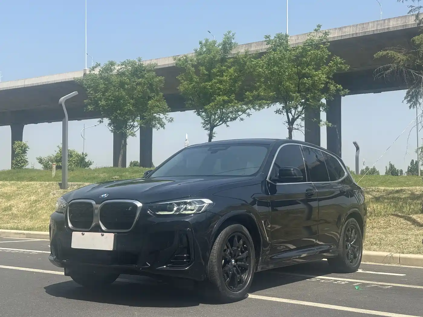 BMW iX3 2022 Facelift Leading Model