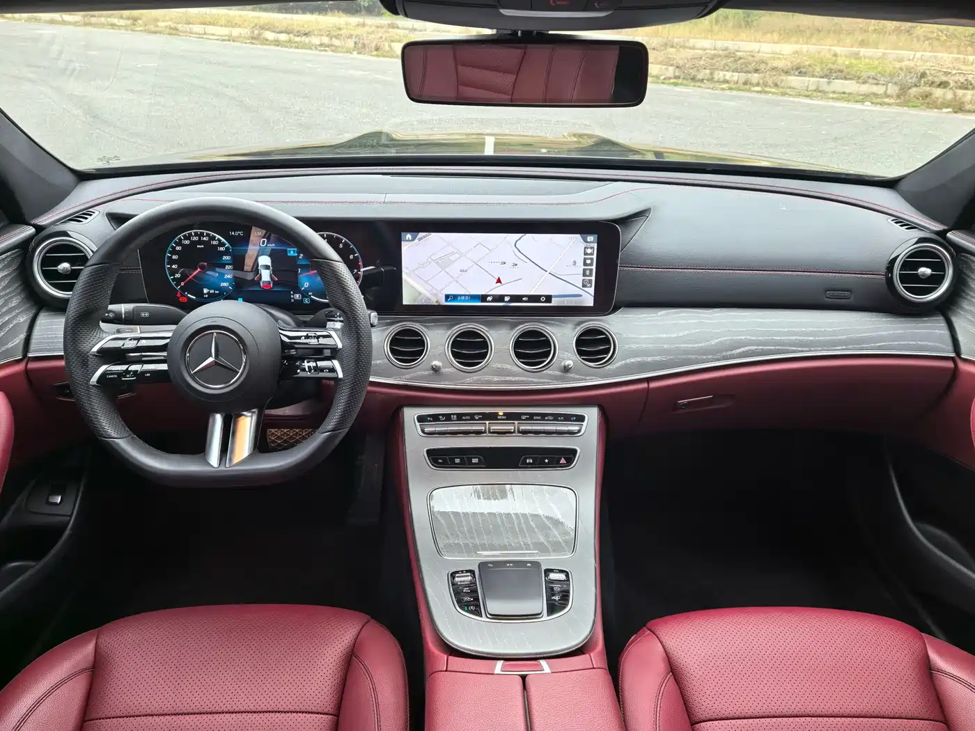 Mercedes-Benz E-Class 2022 E 300 L Sport Luxury фото 8