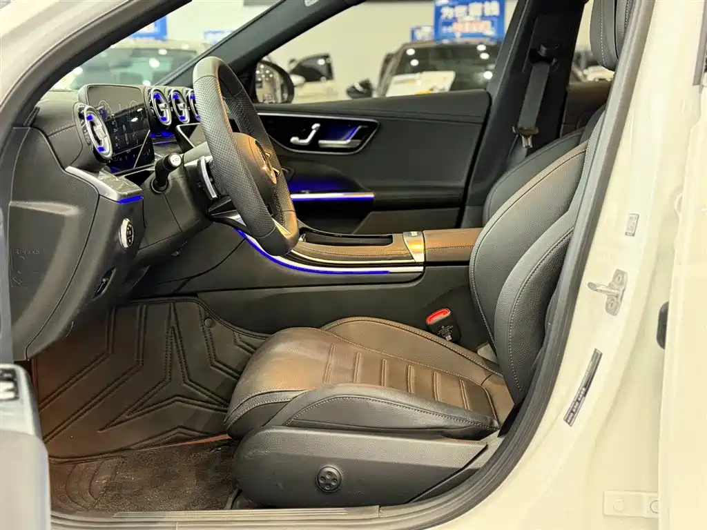 Mercedes-Benz C-Class 2024 Facelift C 260 L Sport фото 4