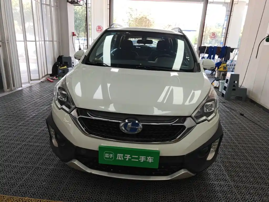 BAIC Changhe Q25 2016 2016 1.5L Automatic Le Hui Edition