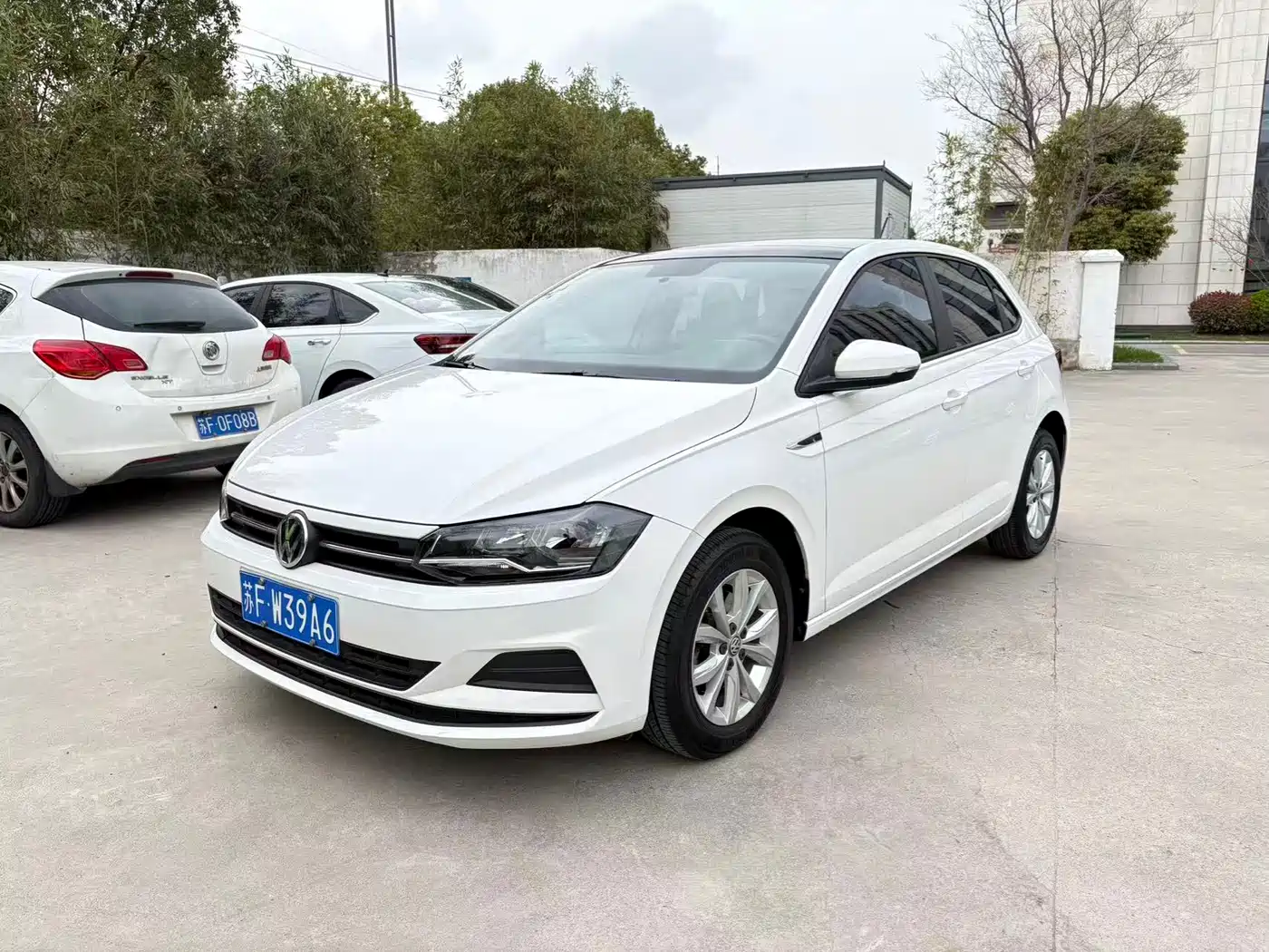 Volkswagen Polo 2019 Plus 1.5L Automatic Colorful Tech Edition