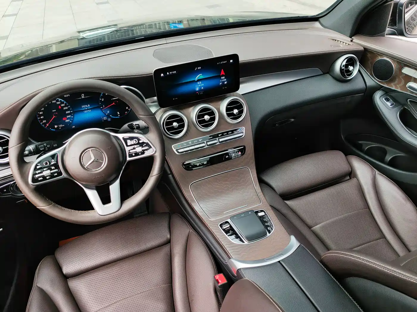 Mercedes-Benz GLC 2020 Facelift GLC 260 L 4MATIC Luxury фото 9