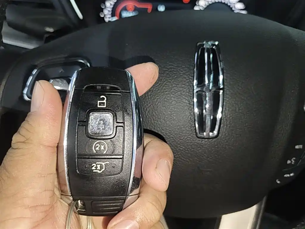 Lincoln MKC 2020 2019 2.0T 2WD Premium Edition China VI