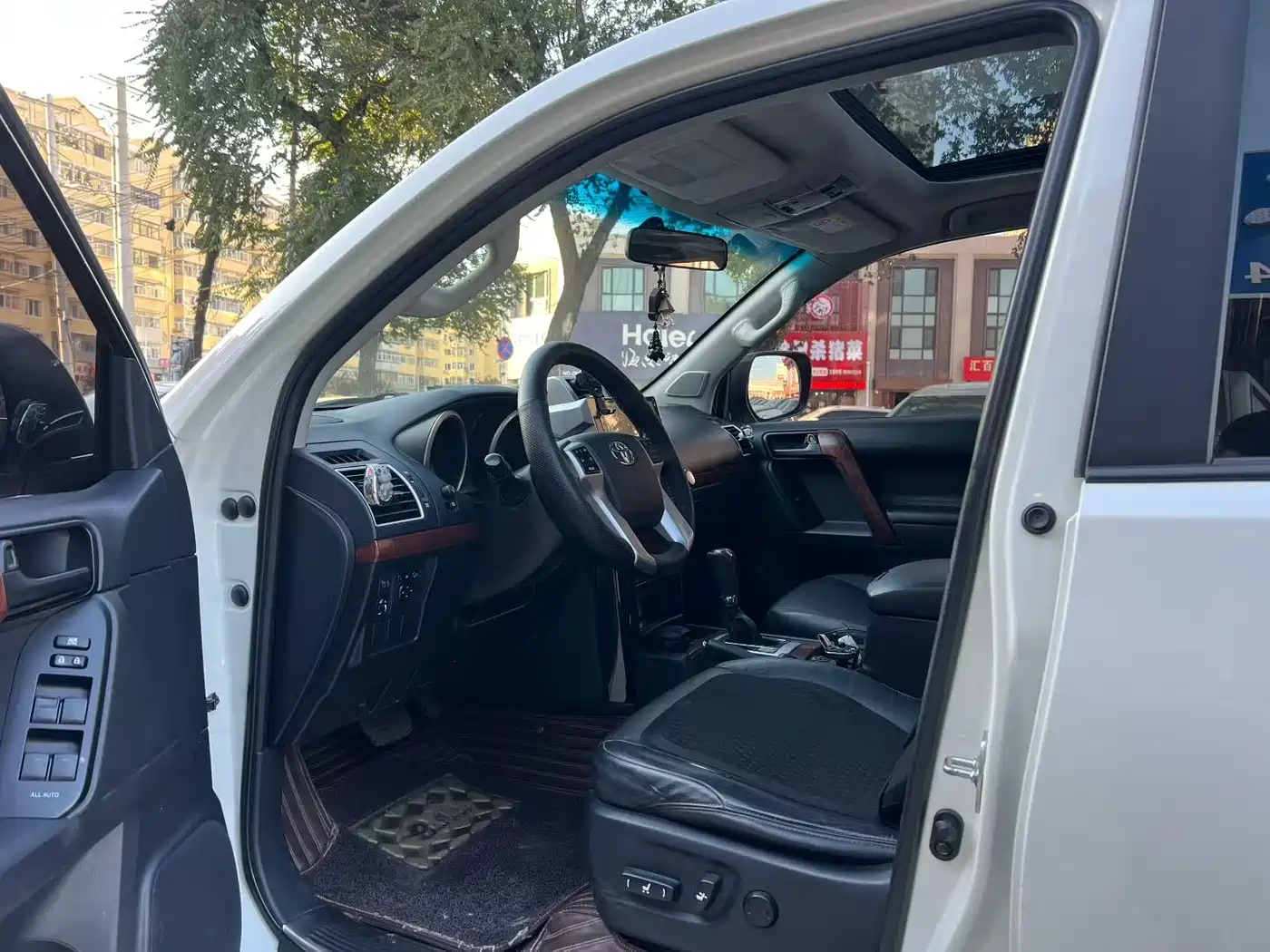 Toyota Prado 2016 2.7L Auto Standard Edition фото 8